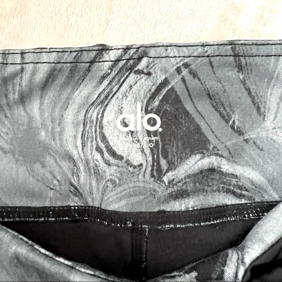 ALO yoga Goddess Leggings Grey Black Marble Small - Picture 6 of 6